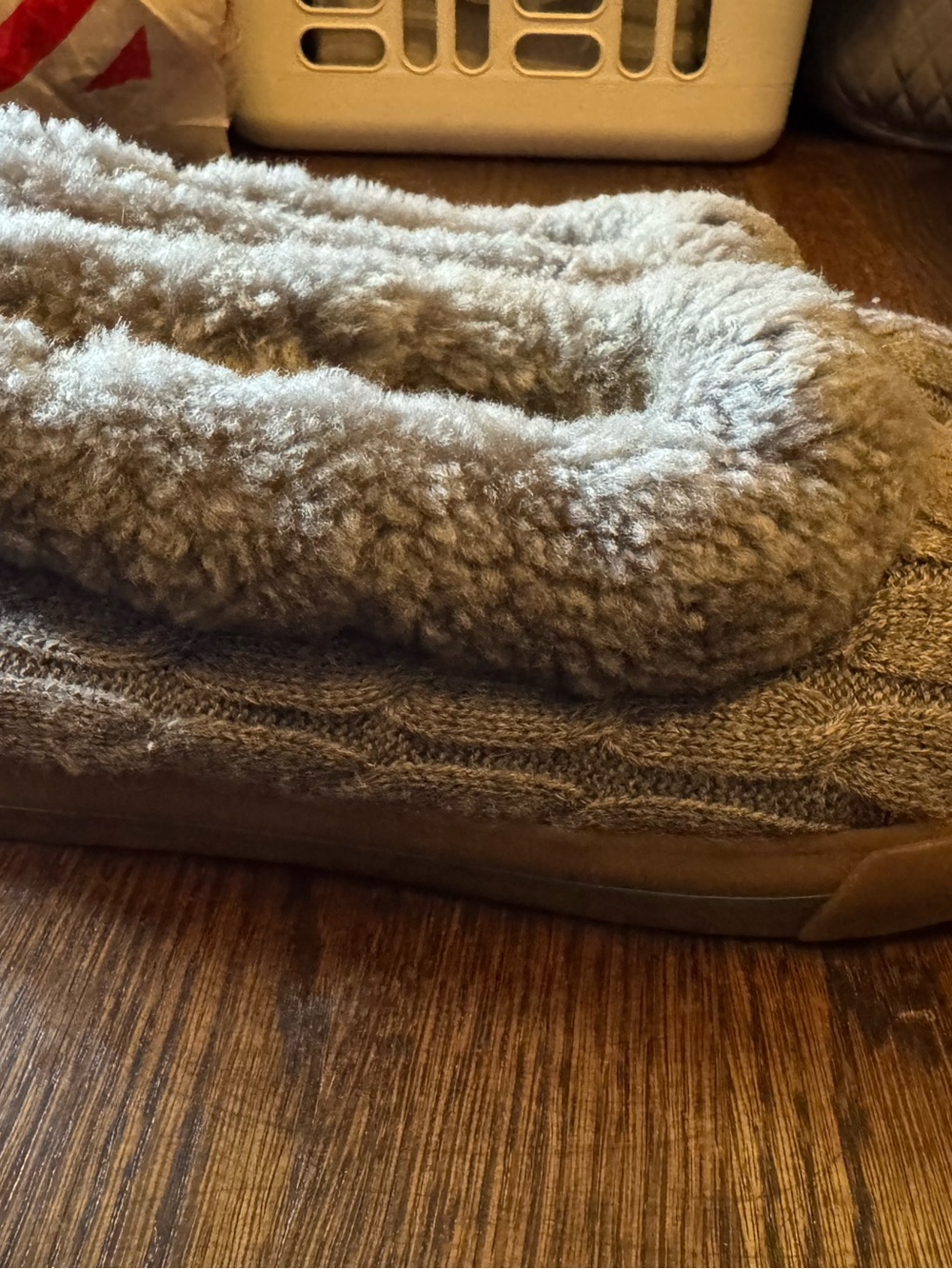 UGG Knit Cozy Gray Fleece-Lined Slipper Flats - Picture 6 of 8